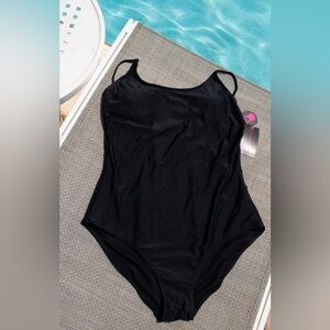 Slimming black two piece bikini XL (15-17)